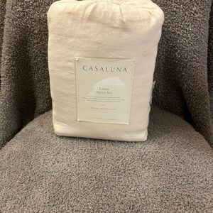 Casaluna linen sheets new with tags
